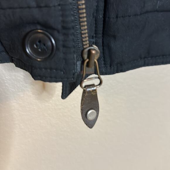 Levi’s Black Puffer Jacket X-Large-Excellent Condition Heavy - Picture 7 of 9